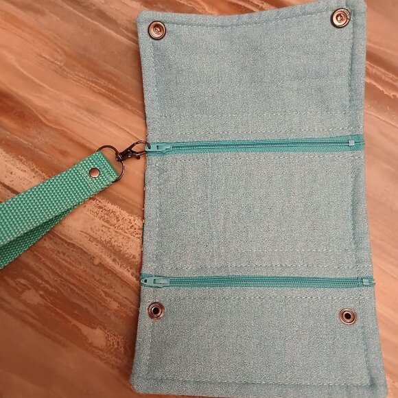 New Western Clutch Wristlet Wallet Pink Turquoise Geometric Trifold Zippy Pouch - Picture 4 of 7